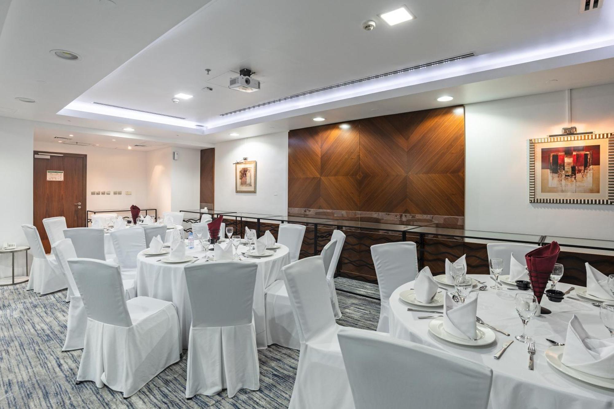Oryx Hotel Abu Dzabi Kültér fotó
