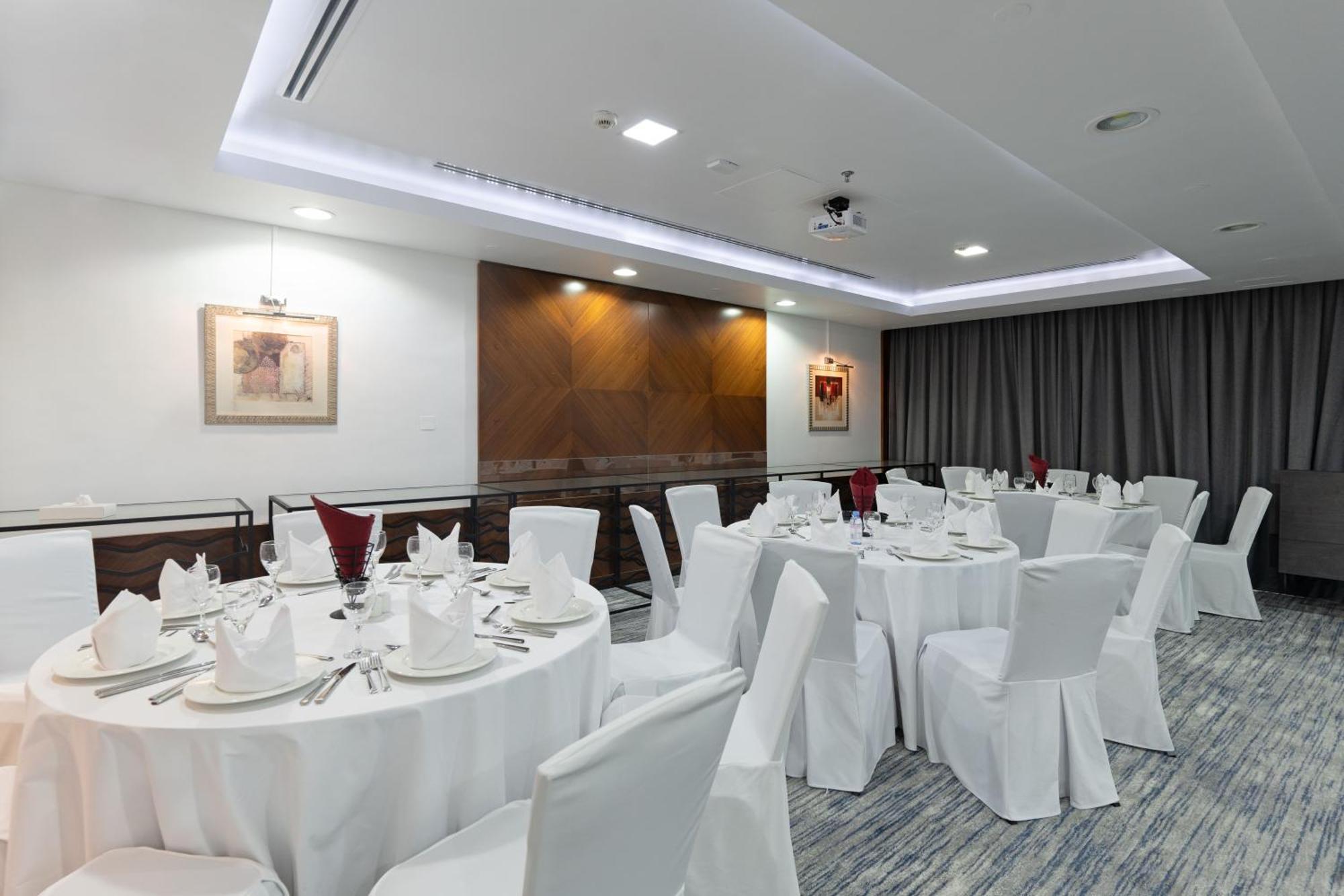 Oryx Hotel Abu Dzabi Kültér fotó