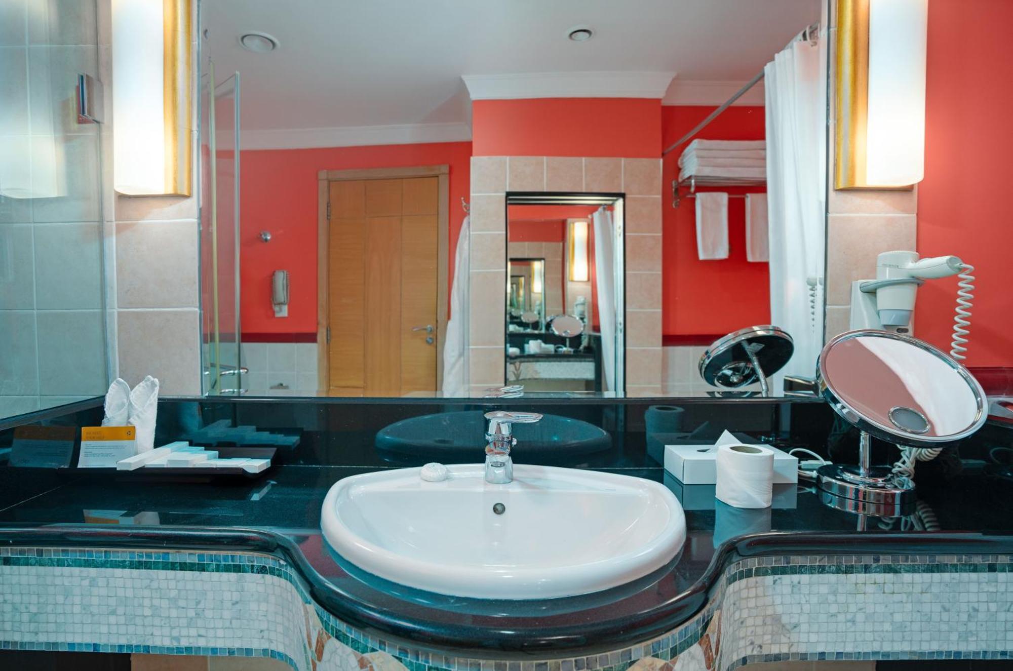 Oryx Hotel Abu Dzabi Kültér fotó